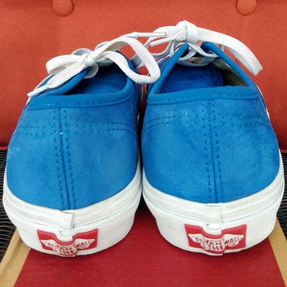 VANS PIG PRINCESS BLUE SUEDE SNEAKERS!! - Picture 5 of 5